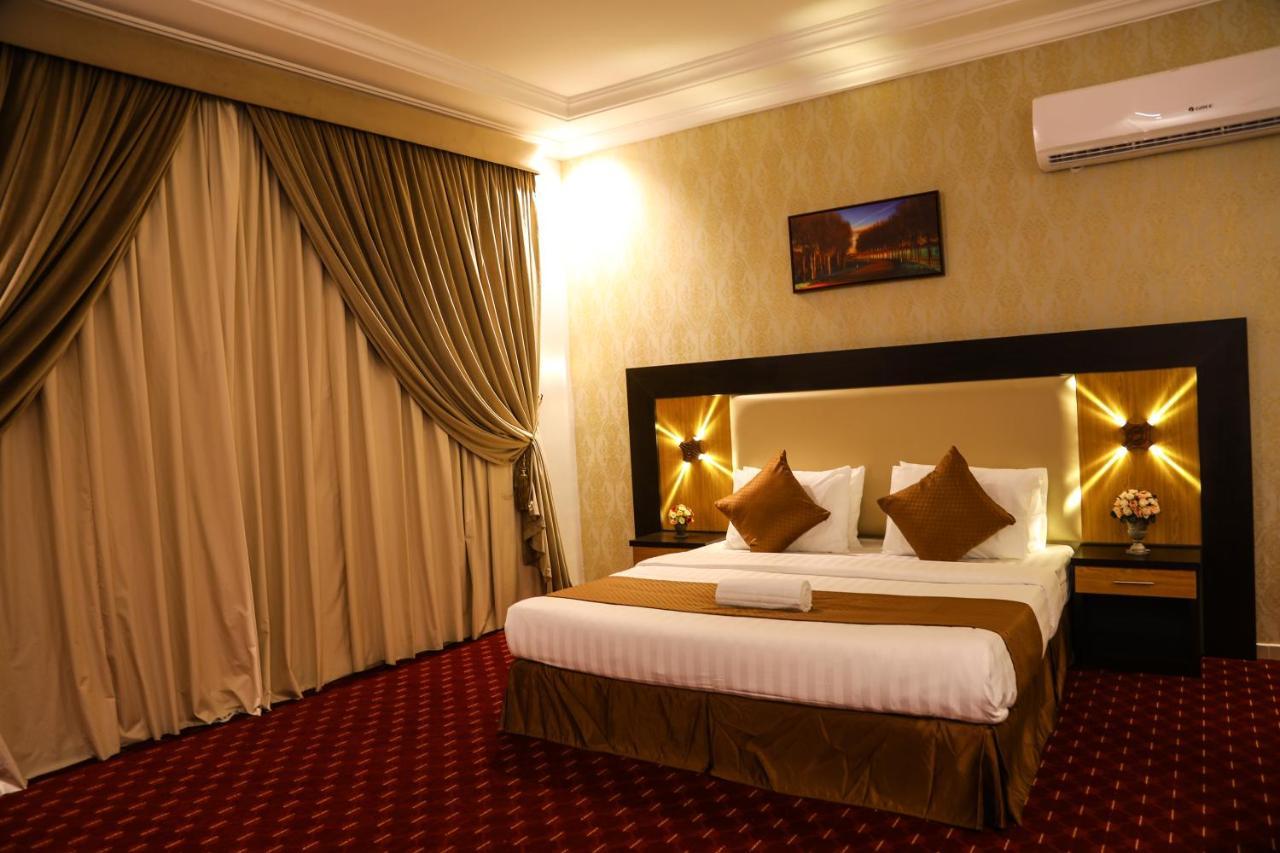 Golden Rest Hotel Эль-Хубар Экстерьер фото
